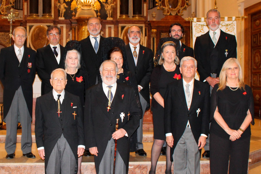 Solemne ceremonia de ingreso y juramento de nuevos Caballeros y Damas de la Real, Antiquísima y Muy Ilustre Cofradía de Nobles del Portillo